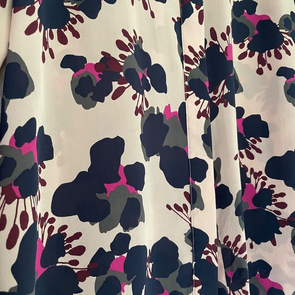 Boden women’s silk blouse button down size 2 floral printed floral - Picture 6 of 6
